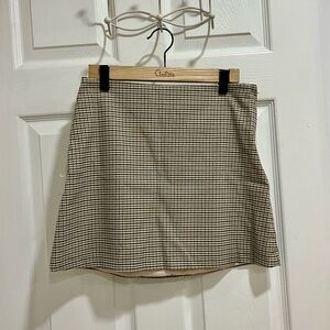 Used this skirt abroad! Cute with loose shirts and bodysuits. H&M pencil skirt